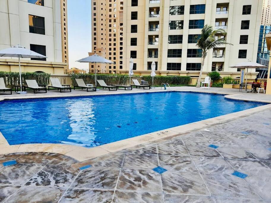 Leen Homes-Jbr -Spacious 4 Bedroom Apartment ดูไบ ภายนอก รูปภาพ