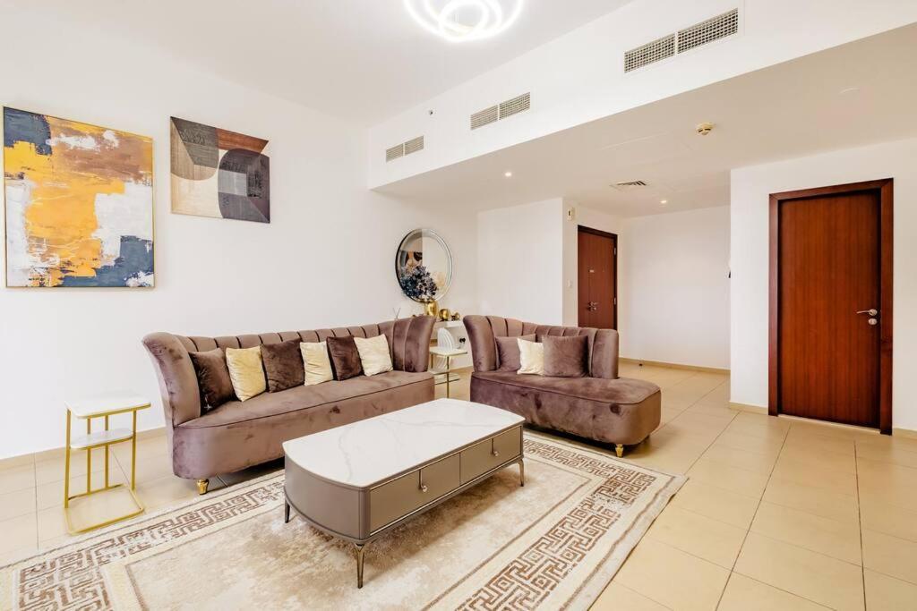 Leen Homes-Jbr -Spacious 4 Bedroom Apartment ดูไบ ภายนอก รูปภาพ