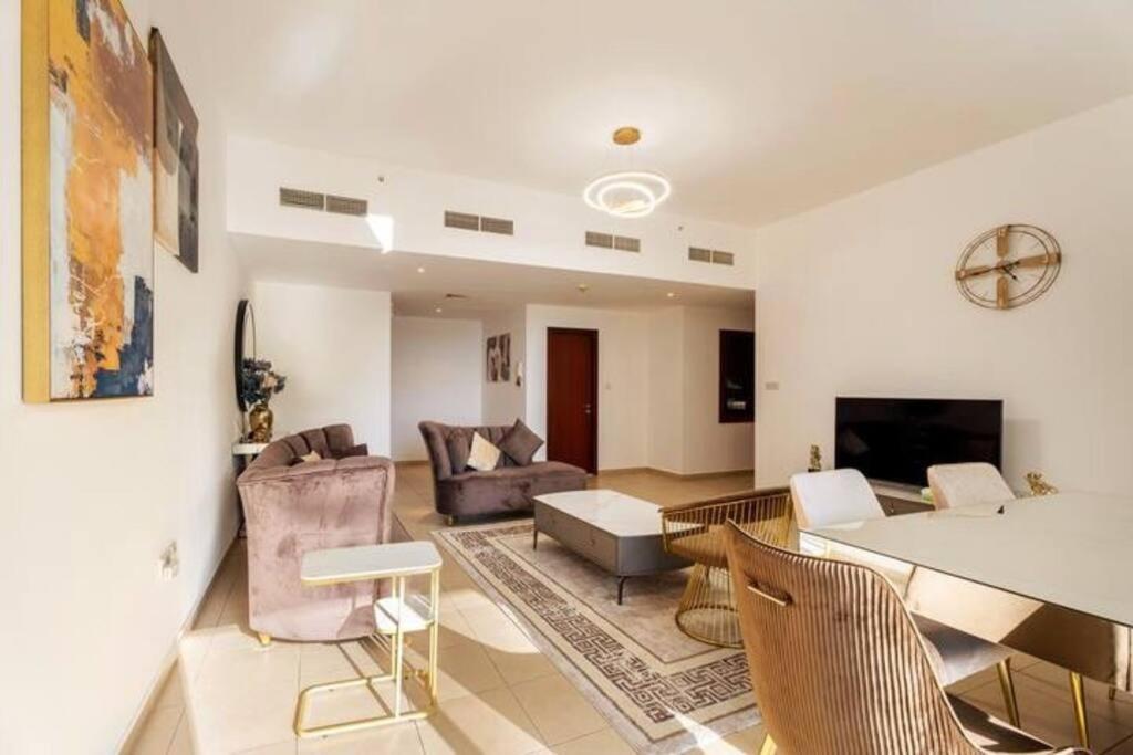 Leen Homes-Jbr -Spacious 4 Bedroom Apartment ดูไบ ภายนอก รูปภาพ