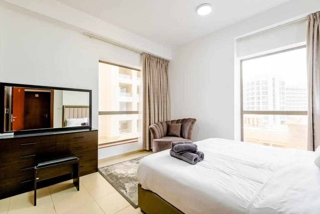 Leen Homes-Jbr -Spacious 4 Bedroom Apartment ดูไบ ภายนอก รูปภาพ